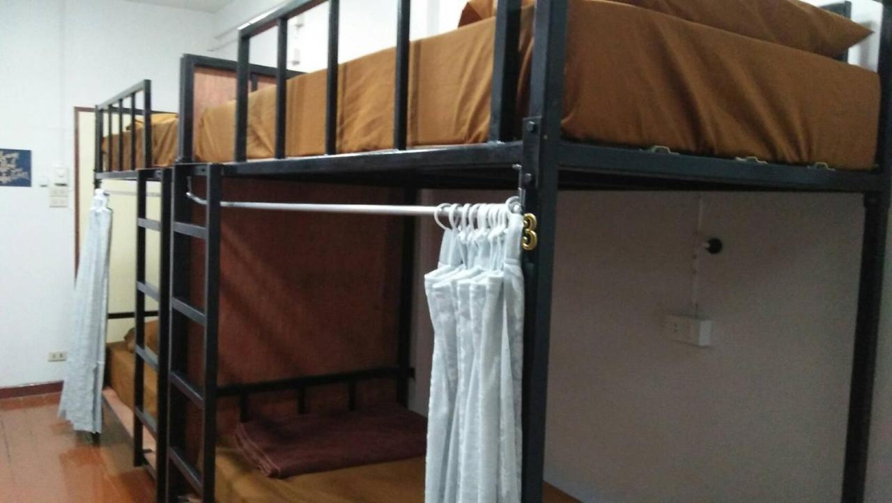 בנגקוק Sleepwith Me Hostel חדר תמונה