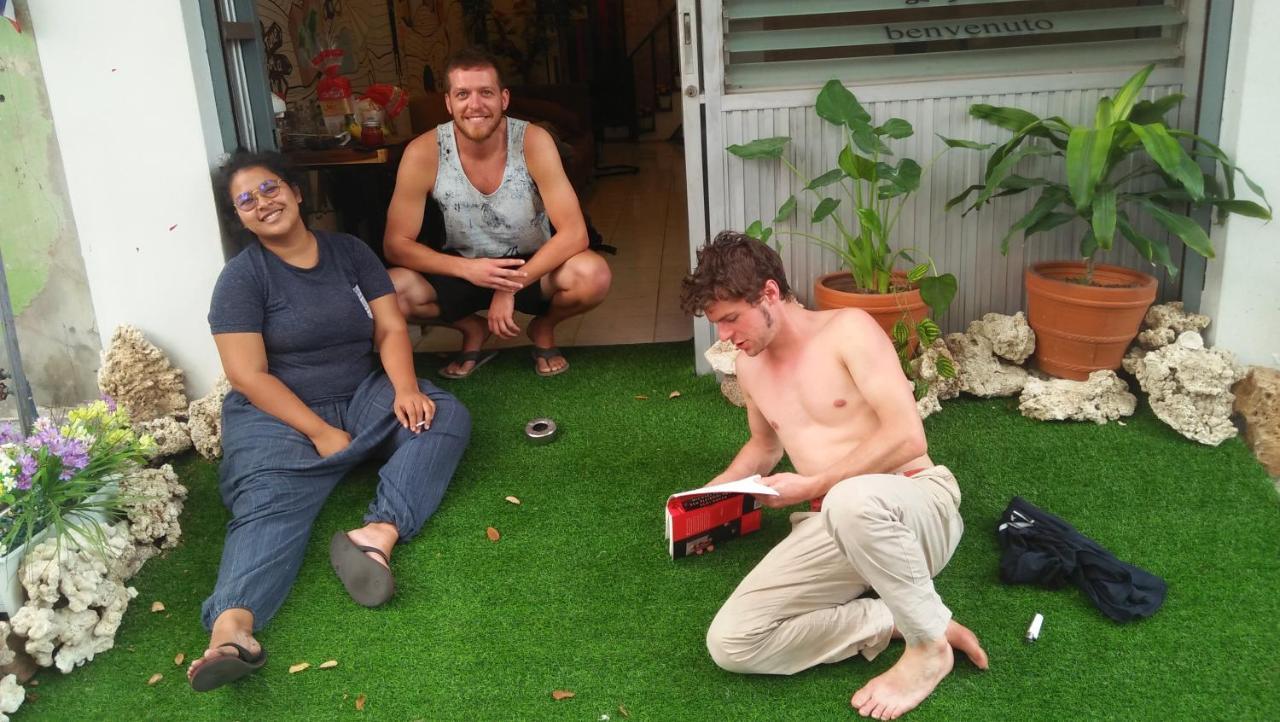 בנגקוק Sleepwith Me Hostel מראה חיצוני תמונה